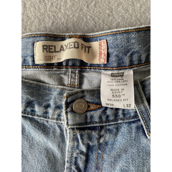 Levi 550 Jeans Mens 34x31 Blue Relaxed Straight Leg Fading Light Tag 35x32 * - Picture 9 of 15